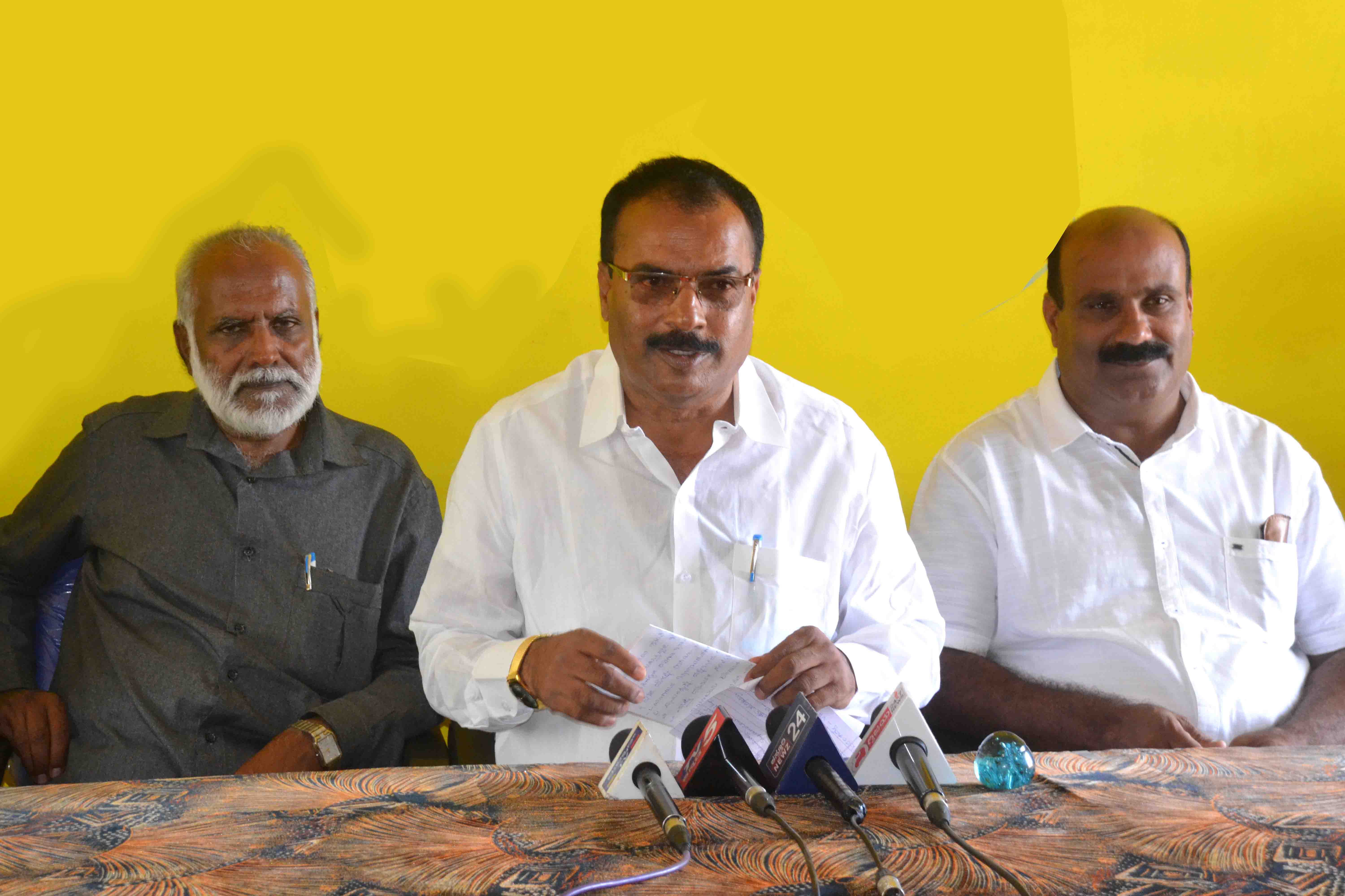 ರಾಜಕೀಯ ಲಾಭ ಪಡೆಯಲು ಪ್ರಯತ್ನಿಸುವವರ ವಿರುದ್ಧ ಪ್ರತಿಭಟನೆ: ಜೆಡಿಎಸ್ ರಾಜ್ಯ ಉಪಾಧ್ಯಕ್ಷ ದೇವರಾಜ್